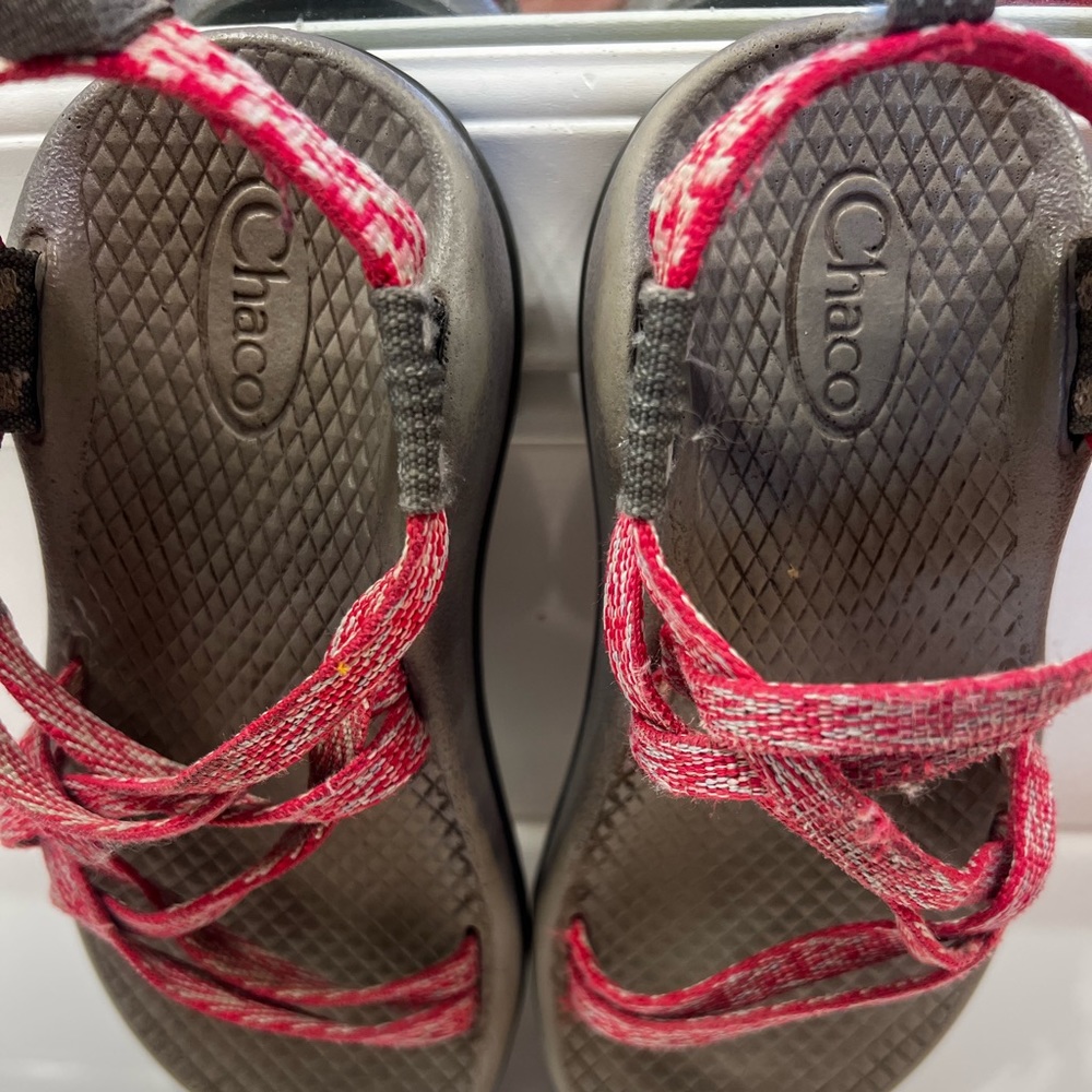 Chaco, kids size 10